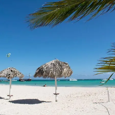 2.Eurocaribe Suites Punta Cana Beach Los Corales Pool Wifi 2 Min From The Beach